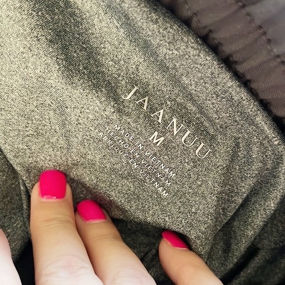 Jaanu Inc Women's Charcoal Gray Jogger Scrub Pants - Picture 10 of 13